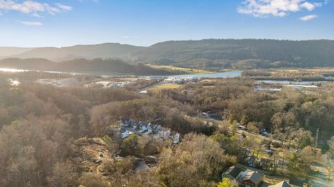 Tiny photo for 493 Ladd Avenue, Chattanooga, TN 37405 (MLS # 1525827)