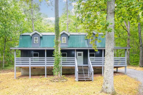Photo of 757 W Schmitt Road, Rossville, GA 30741 (MLS # 1517535)