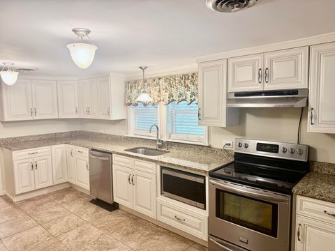 Tiny photo for 585 Greeson Street, Summerville, GA 30747 (MLS # 1525279)