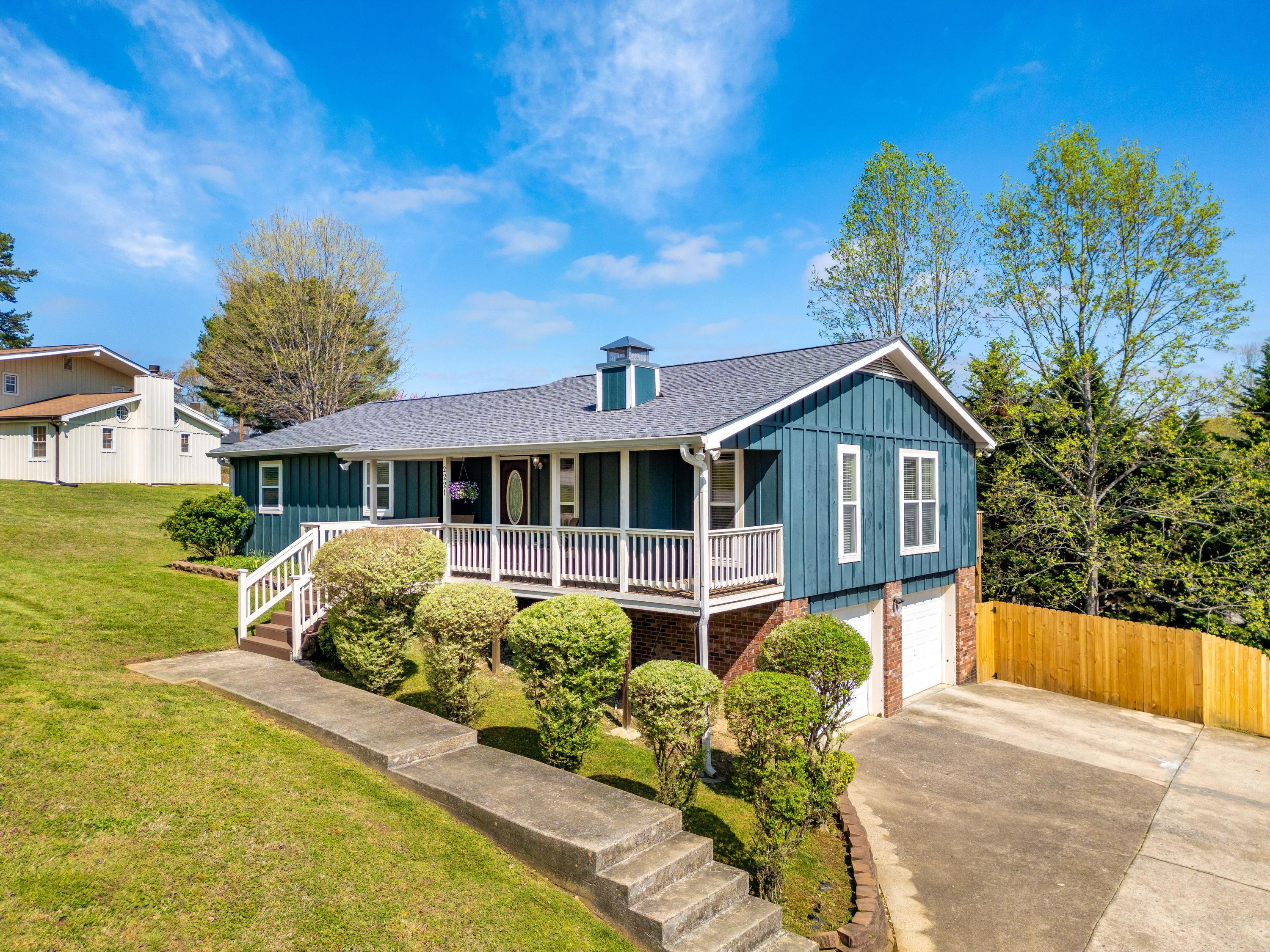 2221 Collins Lane, Soddy Daisy, Tennessee image 28