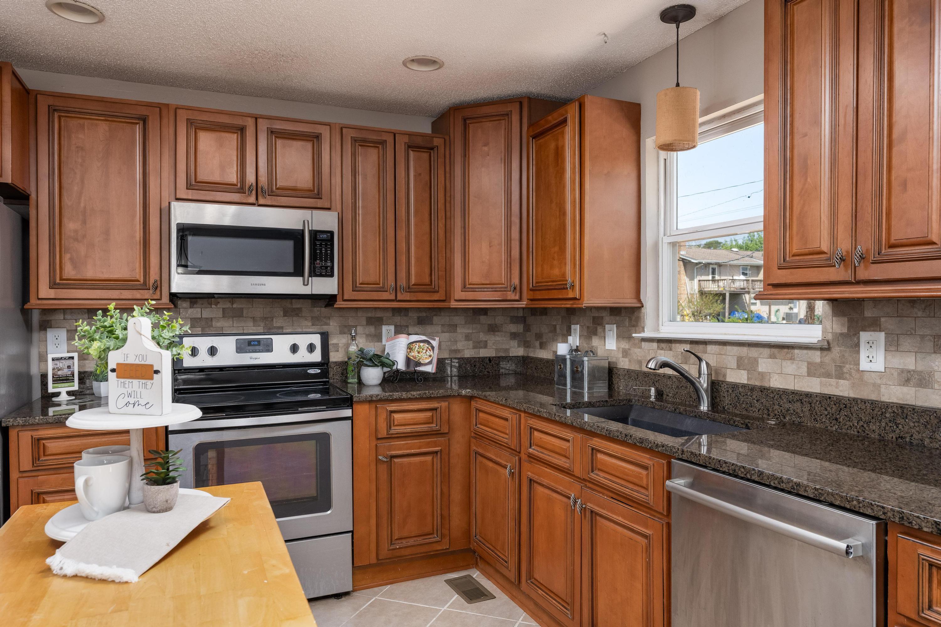 2221 Collins Lane, Soddy Daisy, Tennessee image 15