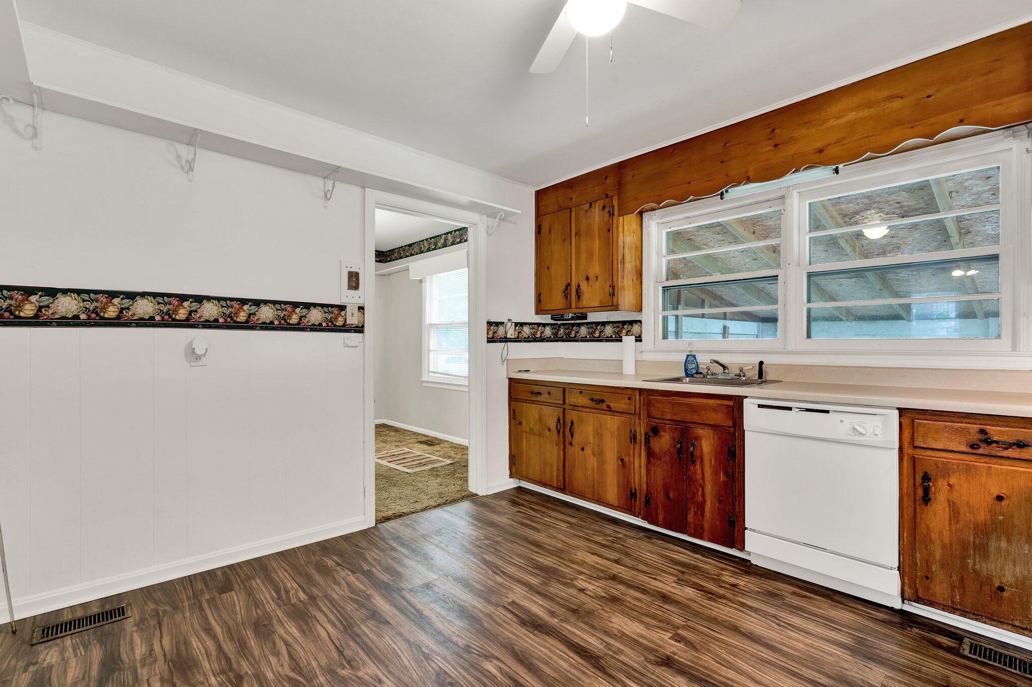 3106 Julian Drive, Cleveland, Tennessee image 5