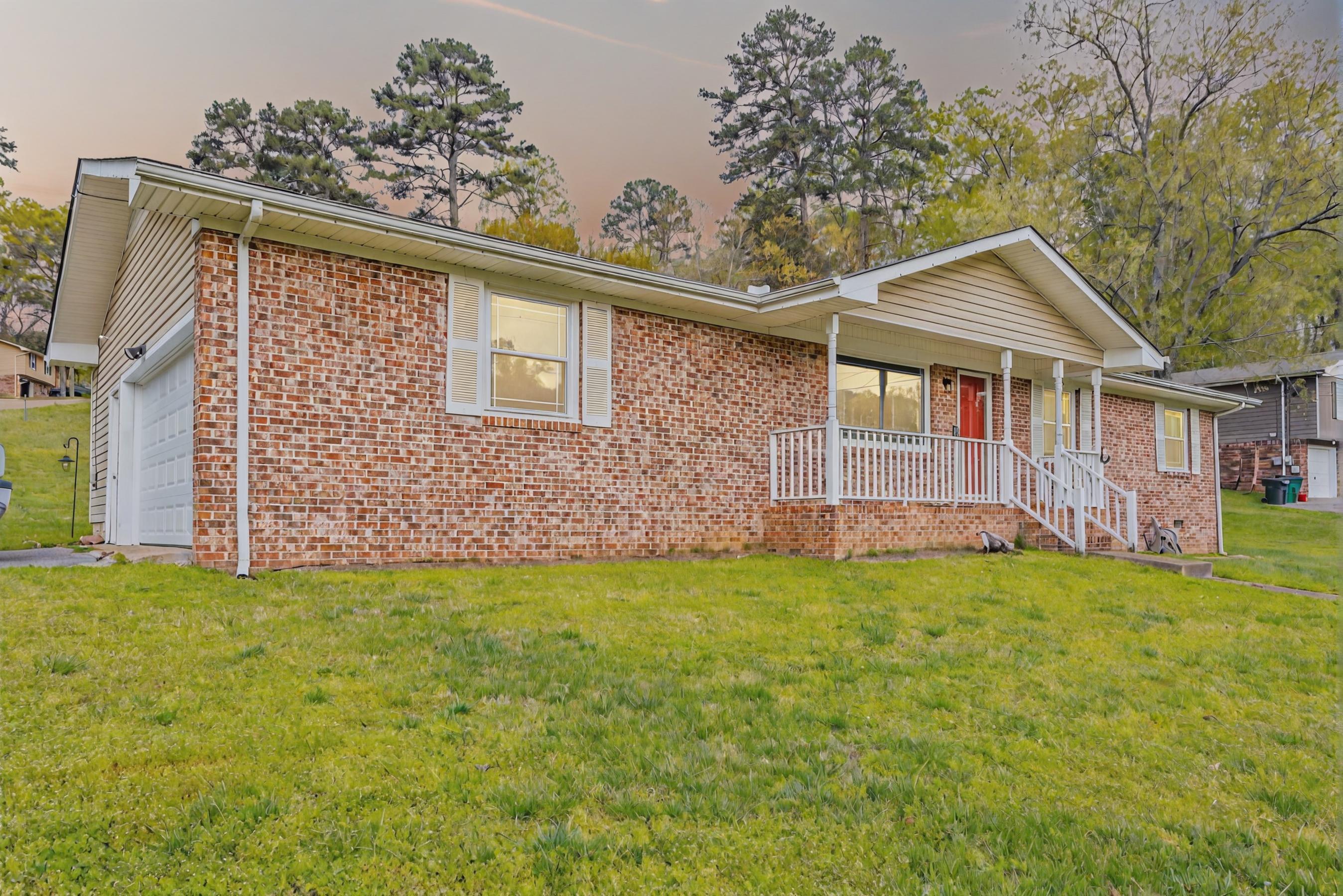 1609 S Winer Drive, Soddy Daisy, Tennessee image 1