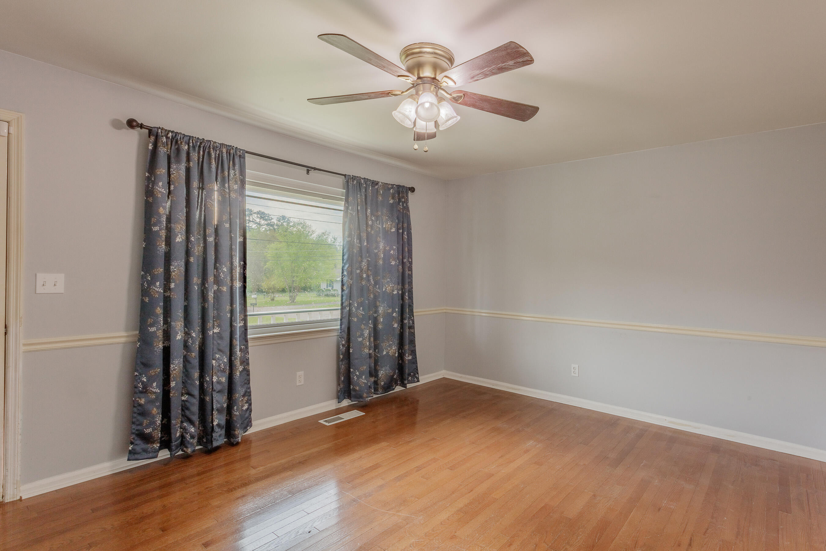 1609 S Winer Drive, Soddy Daisy, Tennessee image 9