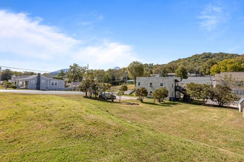 Photo of 9 Sawyer Street, Chattanooga, TN 37405 (MLS # 1523143)