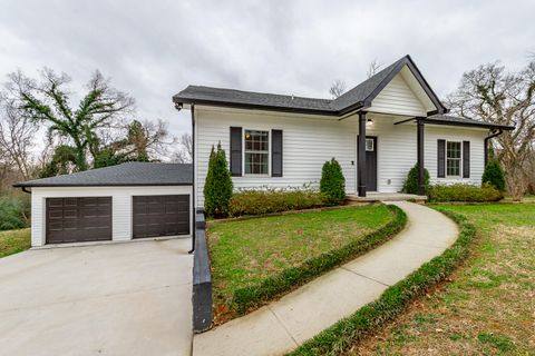 Tiny photo for 216 Catoosa Street, Rossville, GA 30741 (MLS # 1528981)