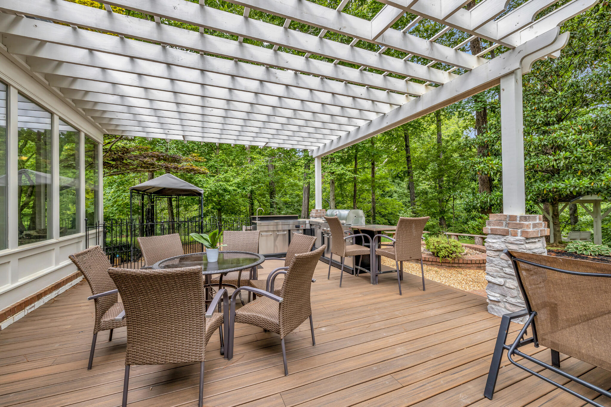 Cleveland, Tennessee 37311, United States, 6 Bedrooms Bedrooms, ,6 BathroomsBathrooms,Residential,Active,165673