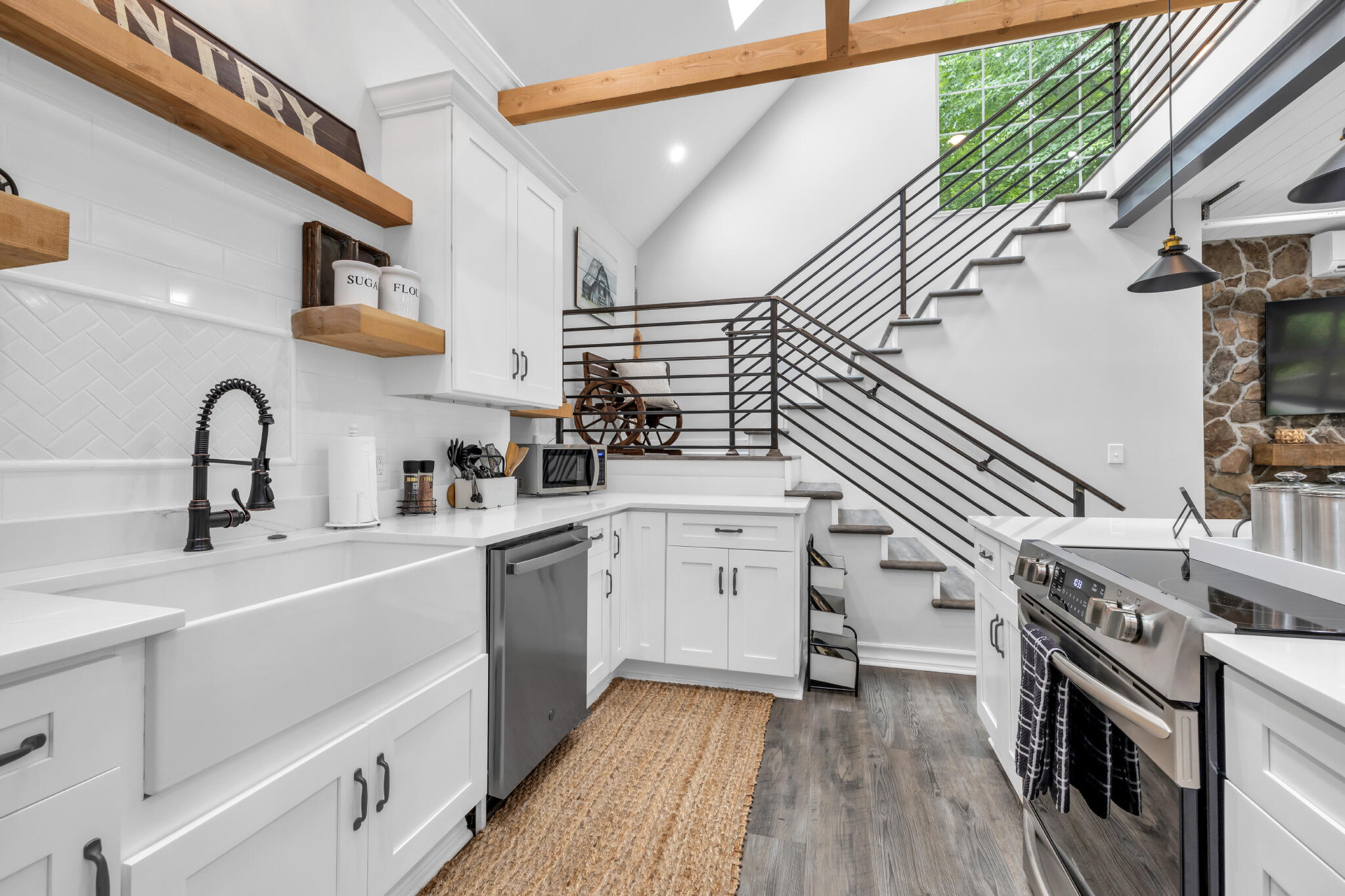 Cleveland, Tennessee 37311, United States, 6 Bedrooms Bedrooms, ,6 BathroomsBathrooms,Residential,Active,165673