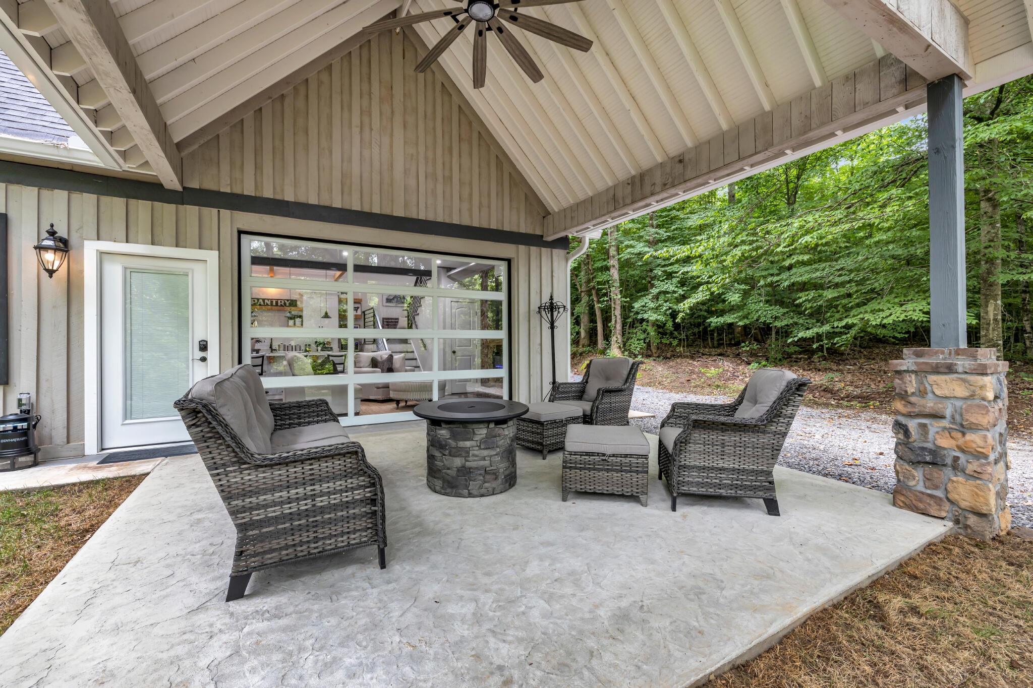 Cleveland, Tennessee 37311, United States, 6 Bedrooms Bedrooms, ,6 BathroomsBathrooms,Residential,Active,165673