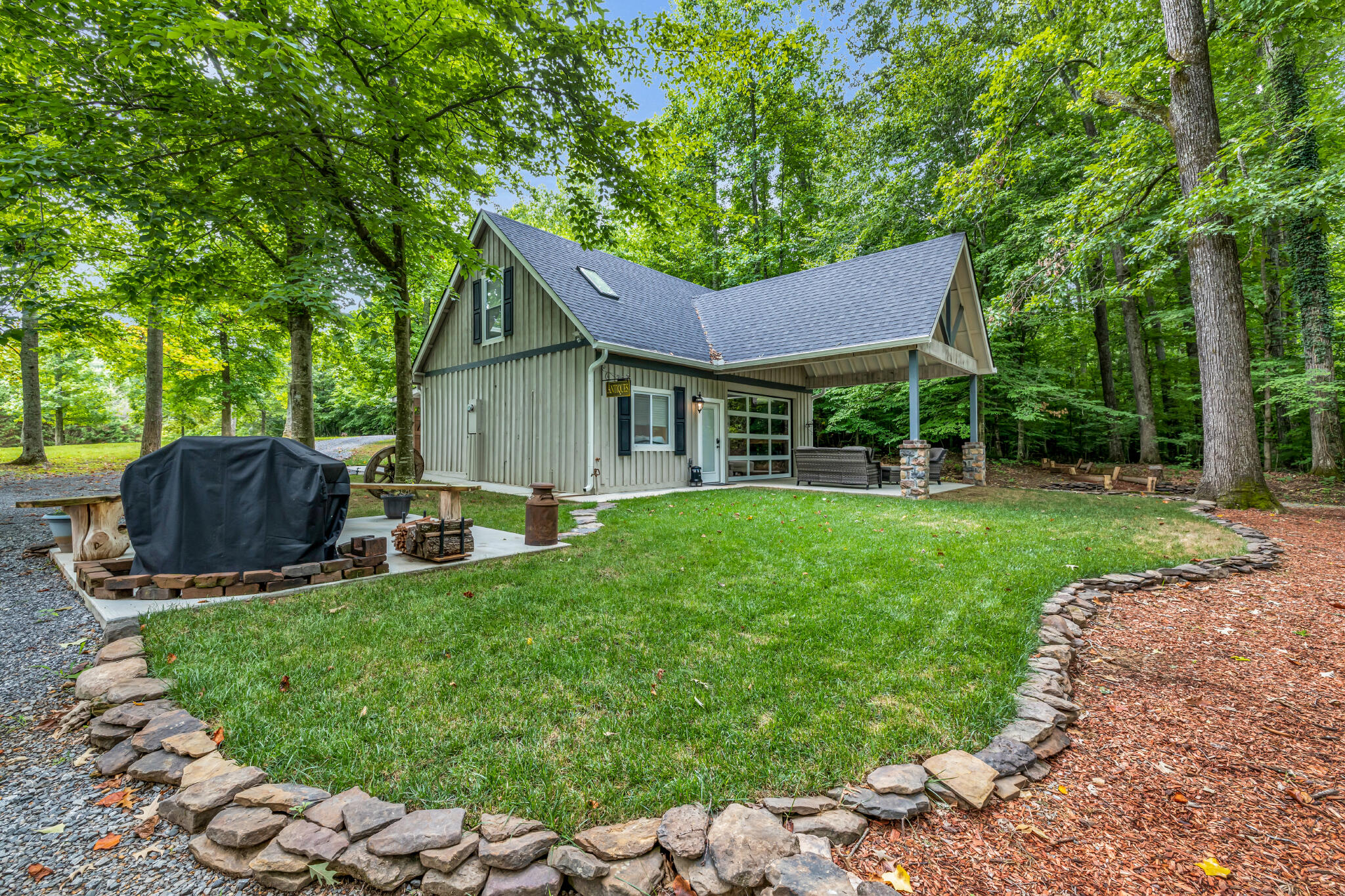 Cleveland, Tennessee 37311, United States, 6 Bedrooms Bedrooms, ,6 BathroomsBathrooms,Residential,Active,165673