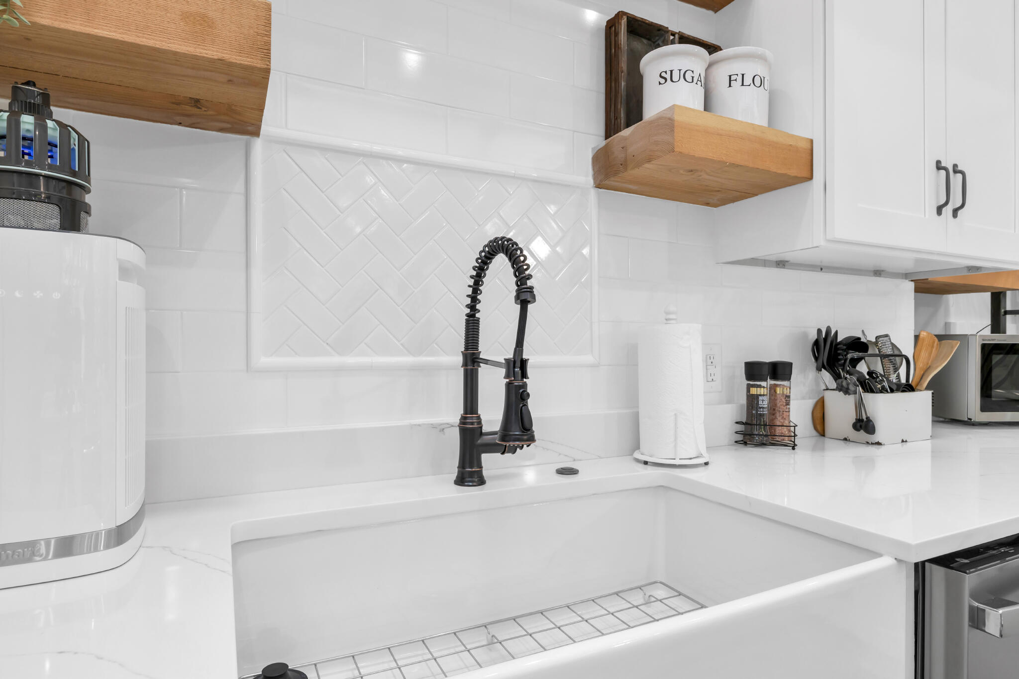 Cleveland, Tennessee 37311, United States, 6 Bedrooms Bedrooms, ,6 BathroomsBathrooms,Residential,Active,165673