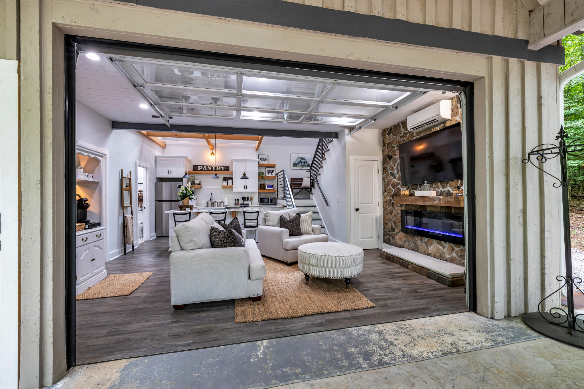 Cleveland, Tennessee 37311, United States, 6 Bedrooms Bedrooms, ,6 BathroomsBathrooms,Residential,Active,165673