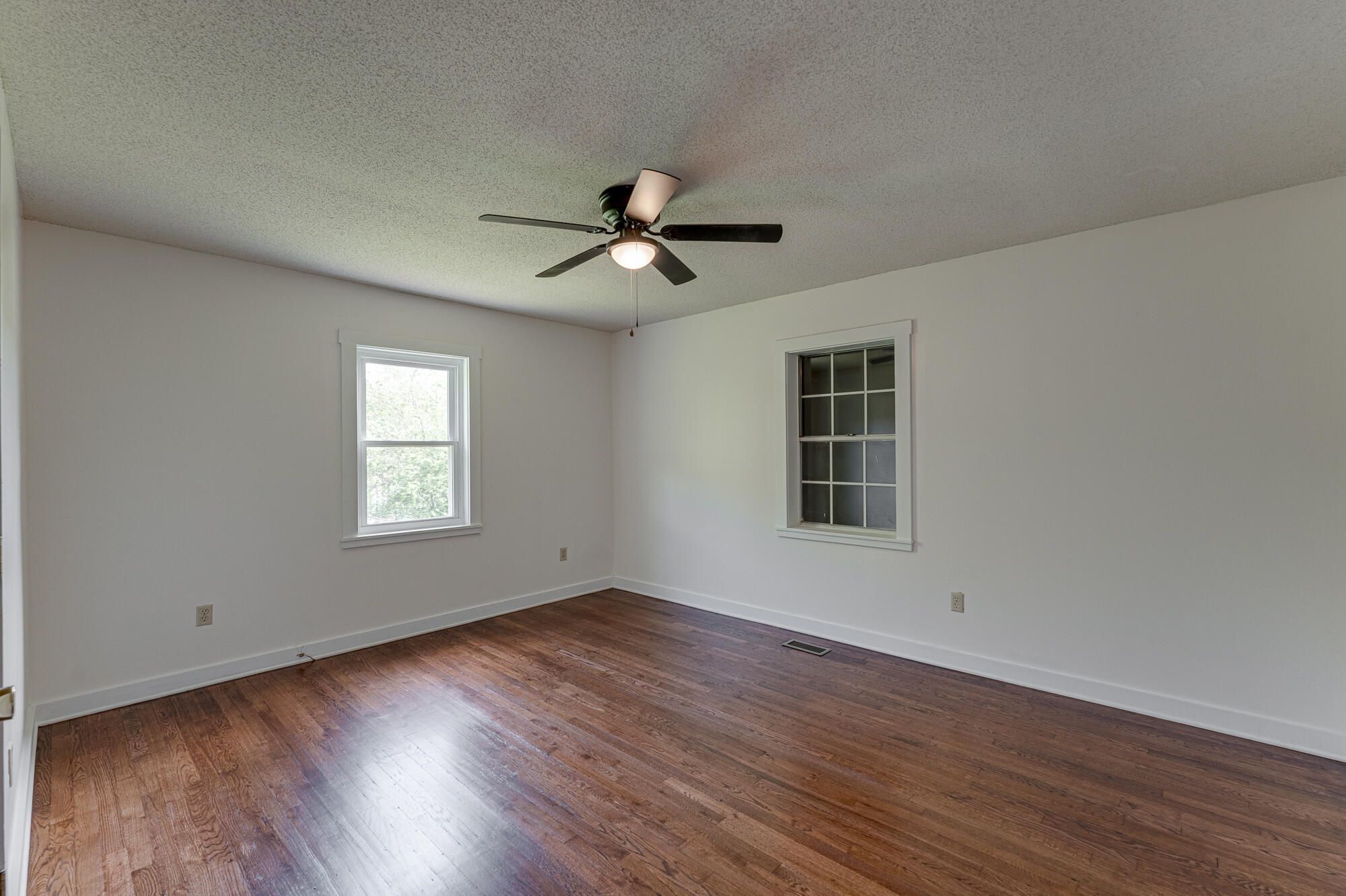 823 Mission Ridge Road, Rossville, Georgia image 17