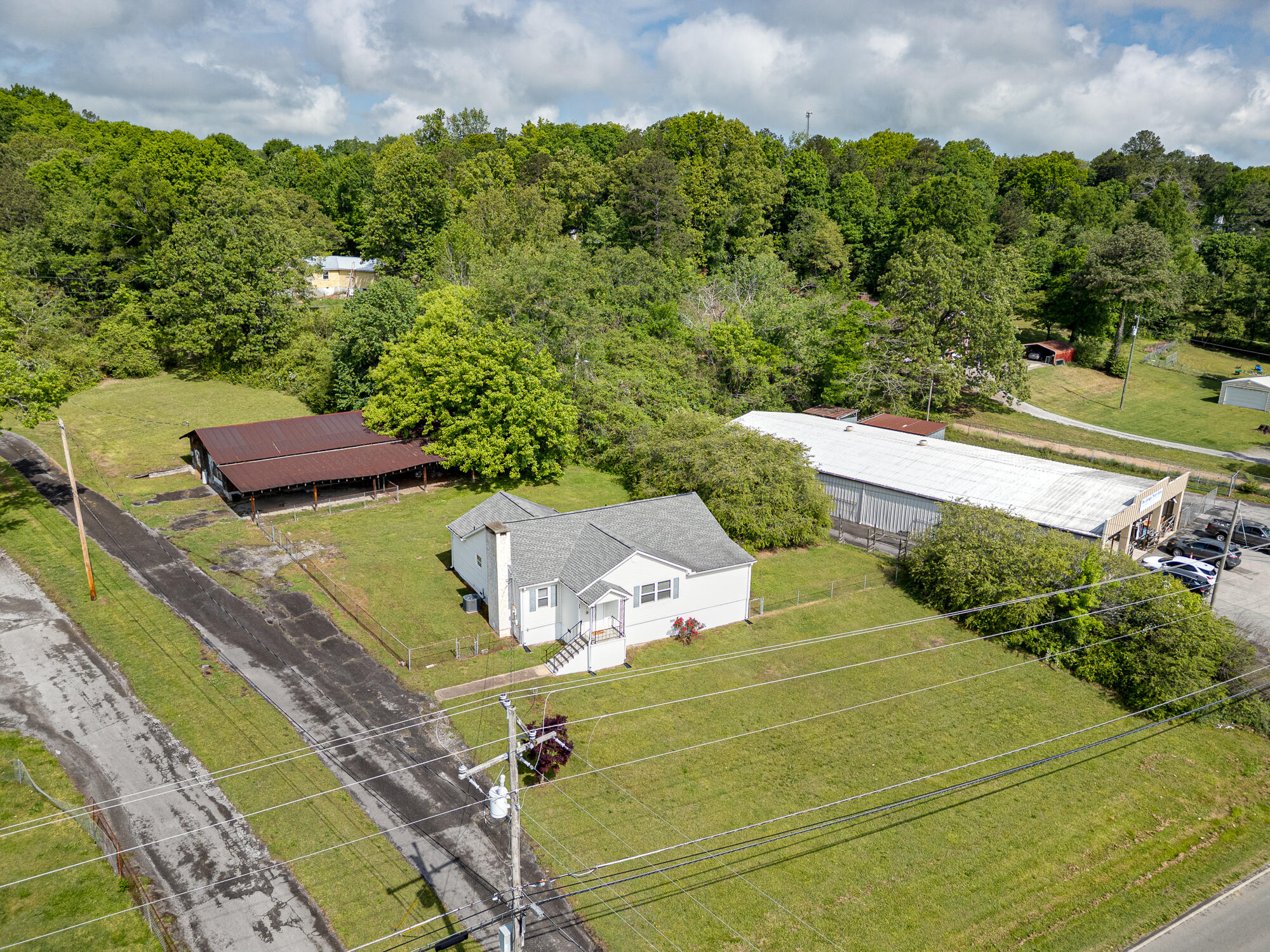 823 Mission Ridge Road, Rossville, Georgia image 3