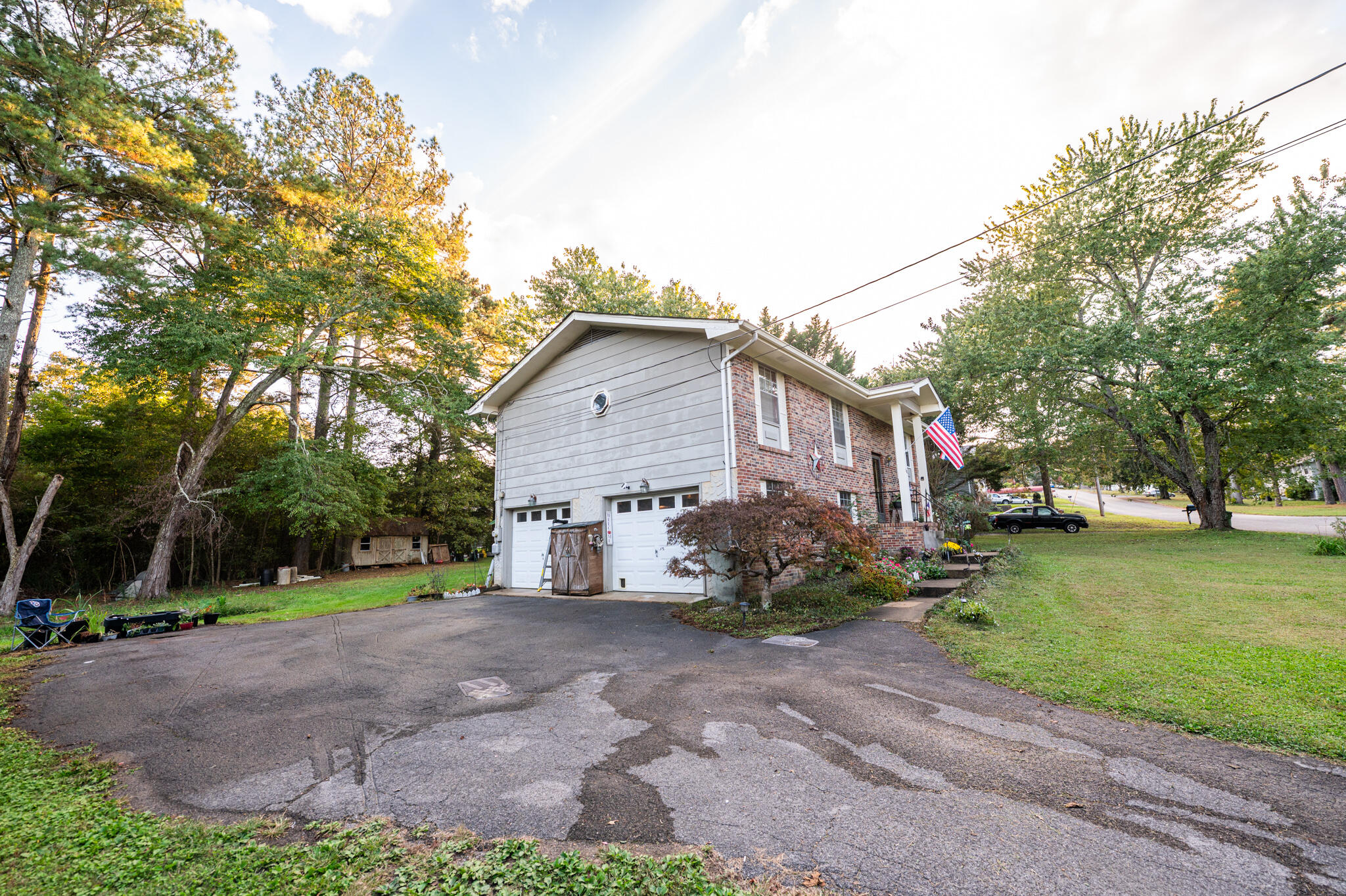 201 Laurelwood Circle