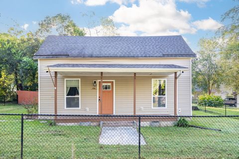 Photo of 916 Logan Avenue, Rossville, GA 30741 (MLS # 1519526)