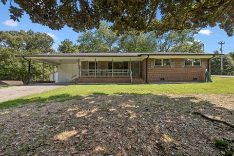 Photo of 209 Curtis Road, Dalton, GA 30720 (MLS # 1540367)