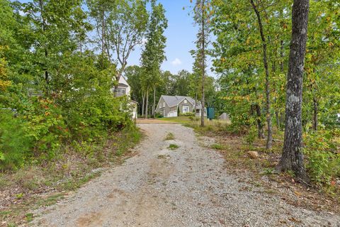 Tiny photo for 7980 Mountain Laurel Trail, Signal Mountain, TN 37377 (MLS # 1518165)