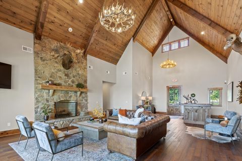 Tiny photo for 7980 Mountain Laurel Trail, Signal Mountain, TN 37377 (MLS # 1518165)