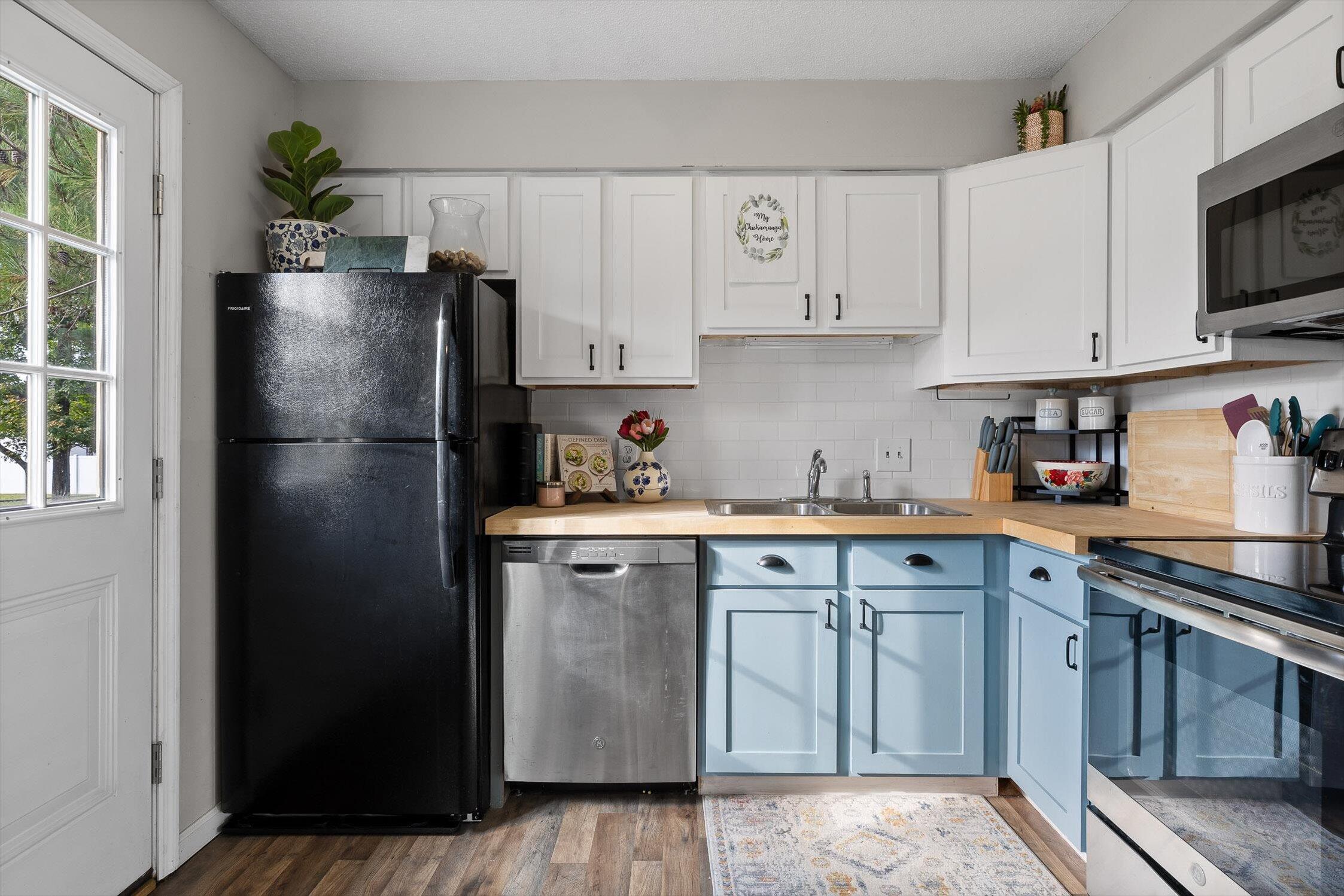 Chickamauga, Georgia 30707, United States, 3 Bedrooms Bedrooms, ,2 BathroomsBathrooms,Residential,Active,213757