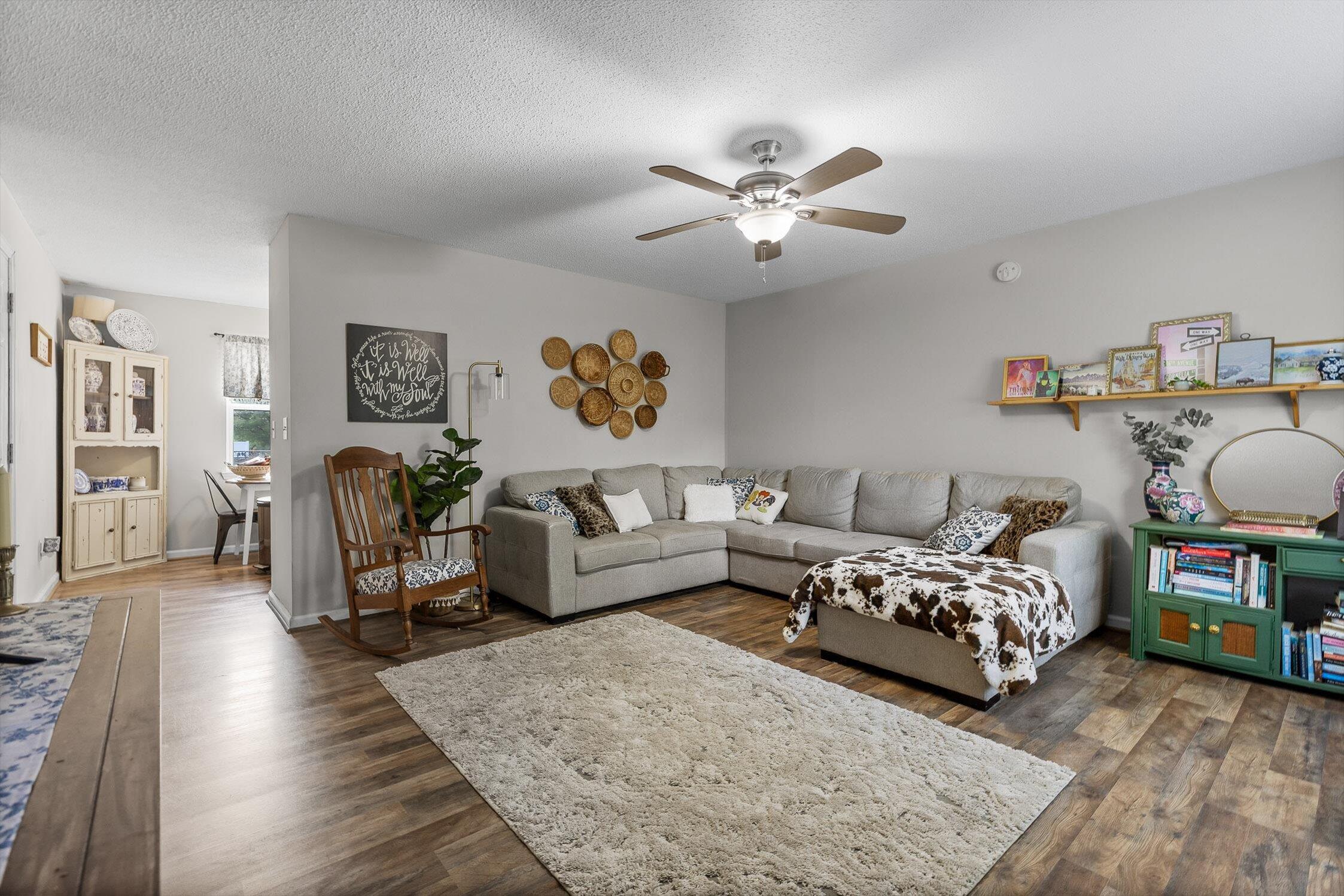 Chickamauga, Georgia 30707, United States, 3 Bedrooms Bedrooms, ,2 BathroomsBathrooms,Residential,Active,213757