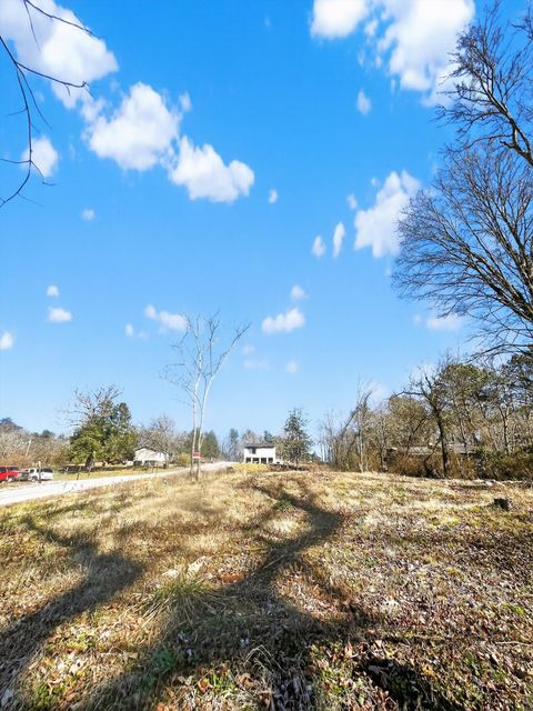 Tiny photo for 56 11th Street, Tracy City, TN 37387 (MLS # 1529465)