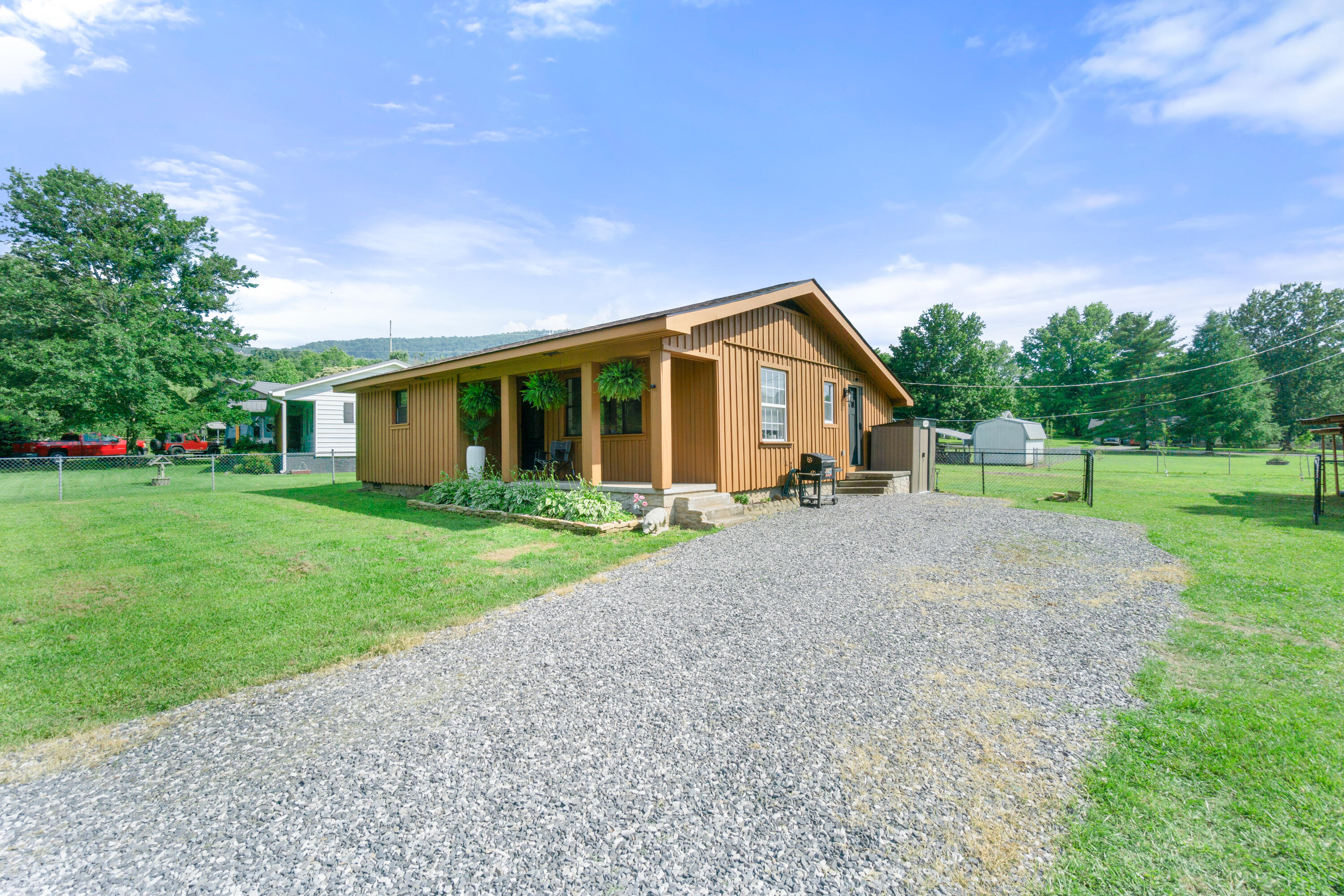 156 Red Lane, Whitwell, Tennessee image 4