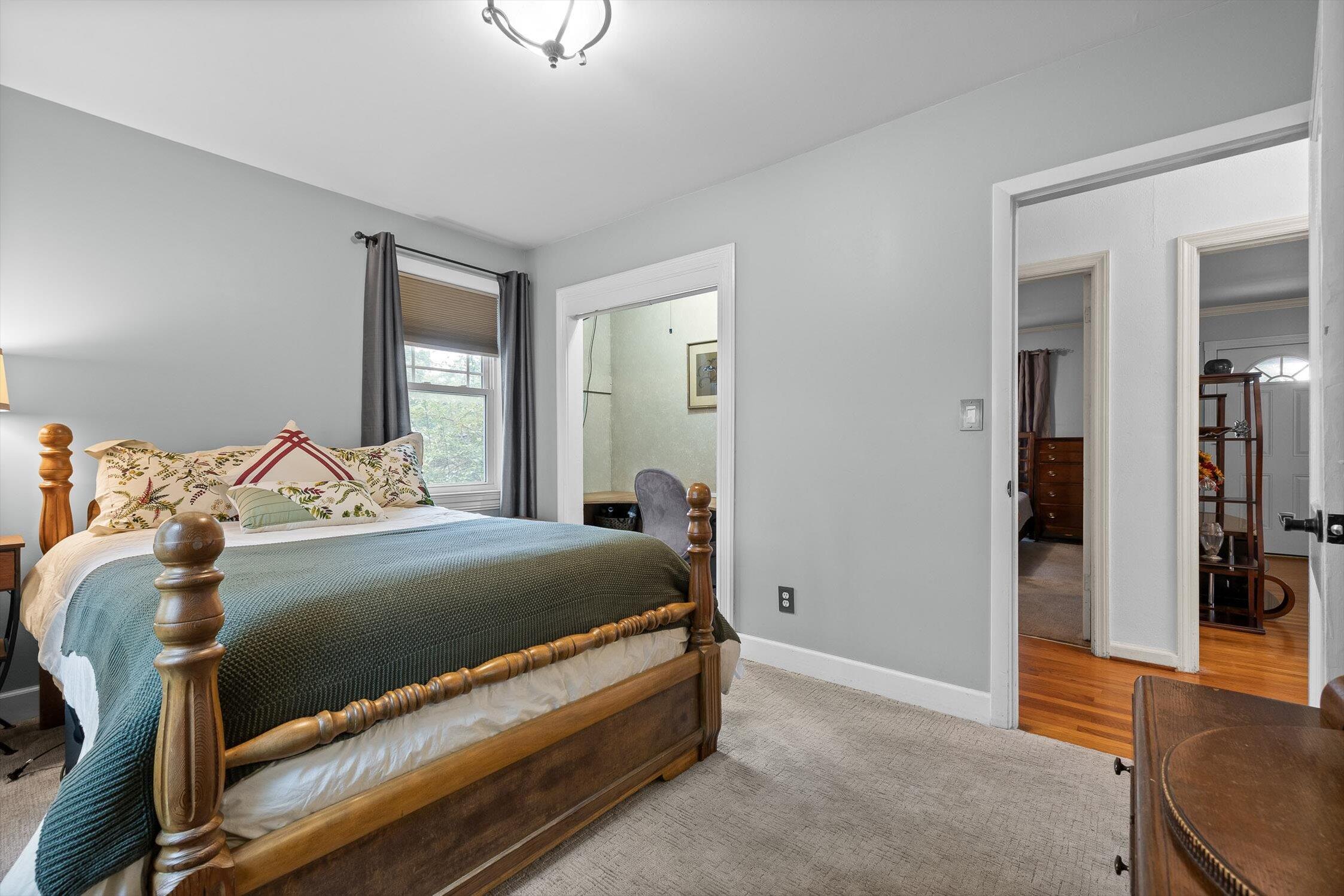 Chattanooga, Tennessee 37411, United States, 4 Bedrooms Bedrooms, ,2 BathroomsBathrooms,Residential,Pending,217696