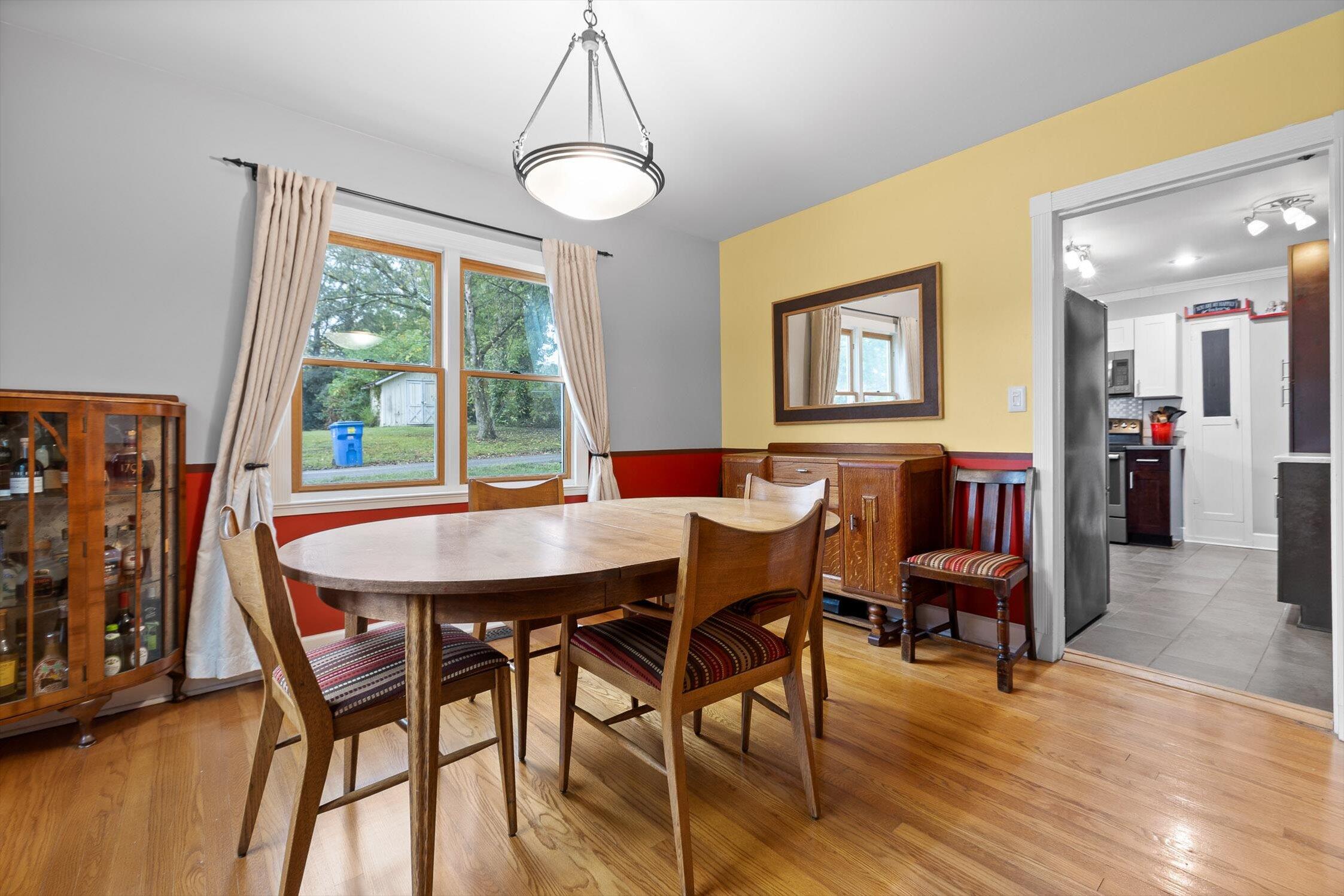 Chattanooga, Tennessee 37411, United States, 4 Bedrooms Bedrooms, ,2 BathroomsBathrooms,Residential,Pending,217696