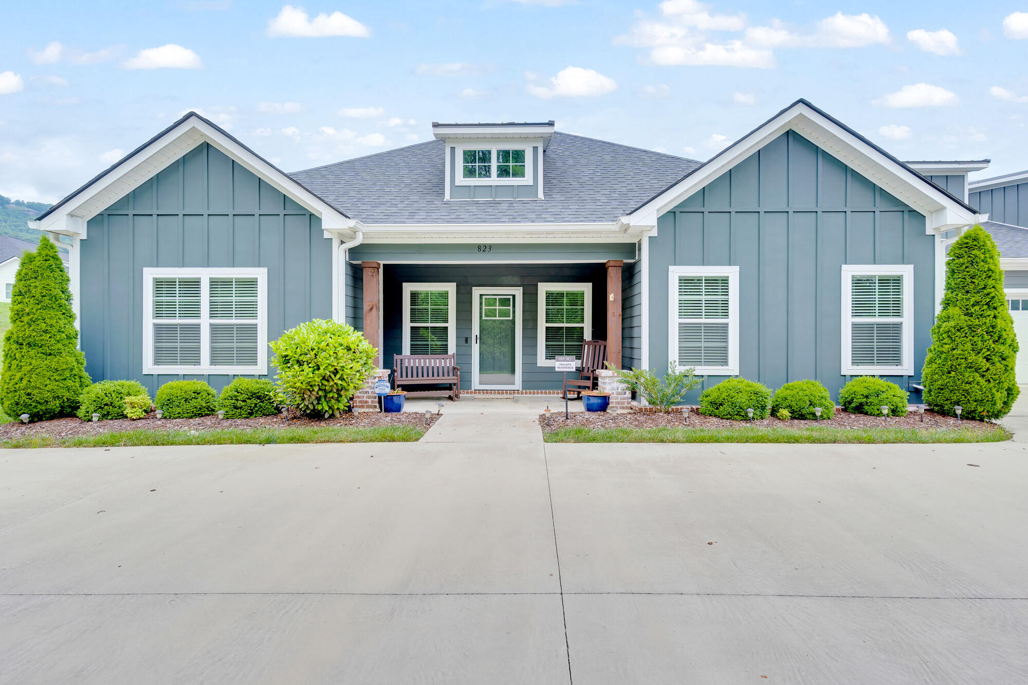 823 Wellstone Drive, Chattanooga, Tennessee image 2
