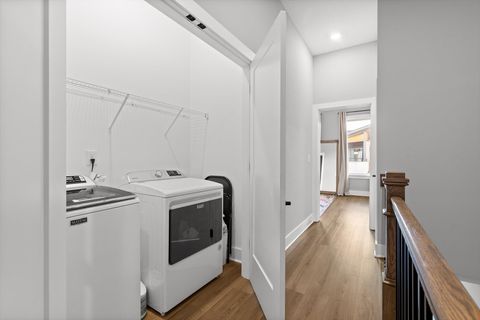 Tiny photo for 725 Burnside Place, Chattanooga, TN 37408 (MLS # 1527044)