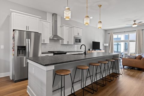 Tiny photo for 725 Burnside Place, Chattanooga, TN 37408 (MLS # 1527044)