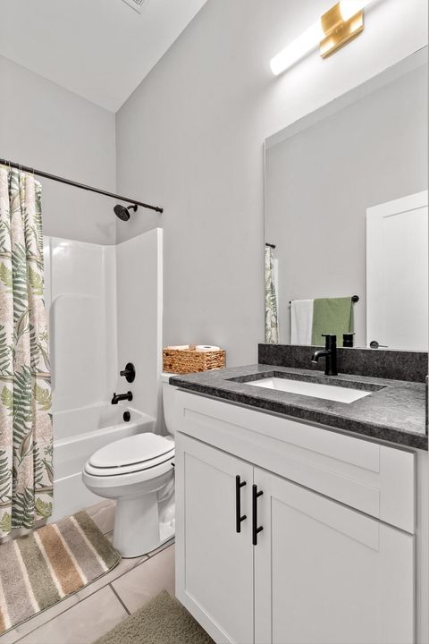 Tiny photo for 725 Burnside Place, Chattanooga, TN 37408 (MLS # 1527044)