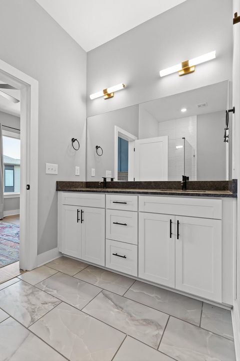 Tiny photo for 725 Burnside Place, Chattanooga, TN 37408 (MLS # 1527044)