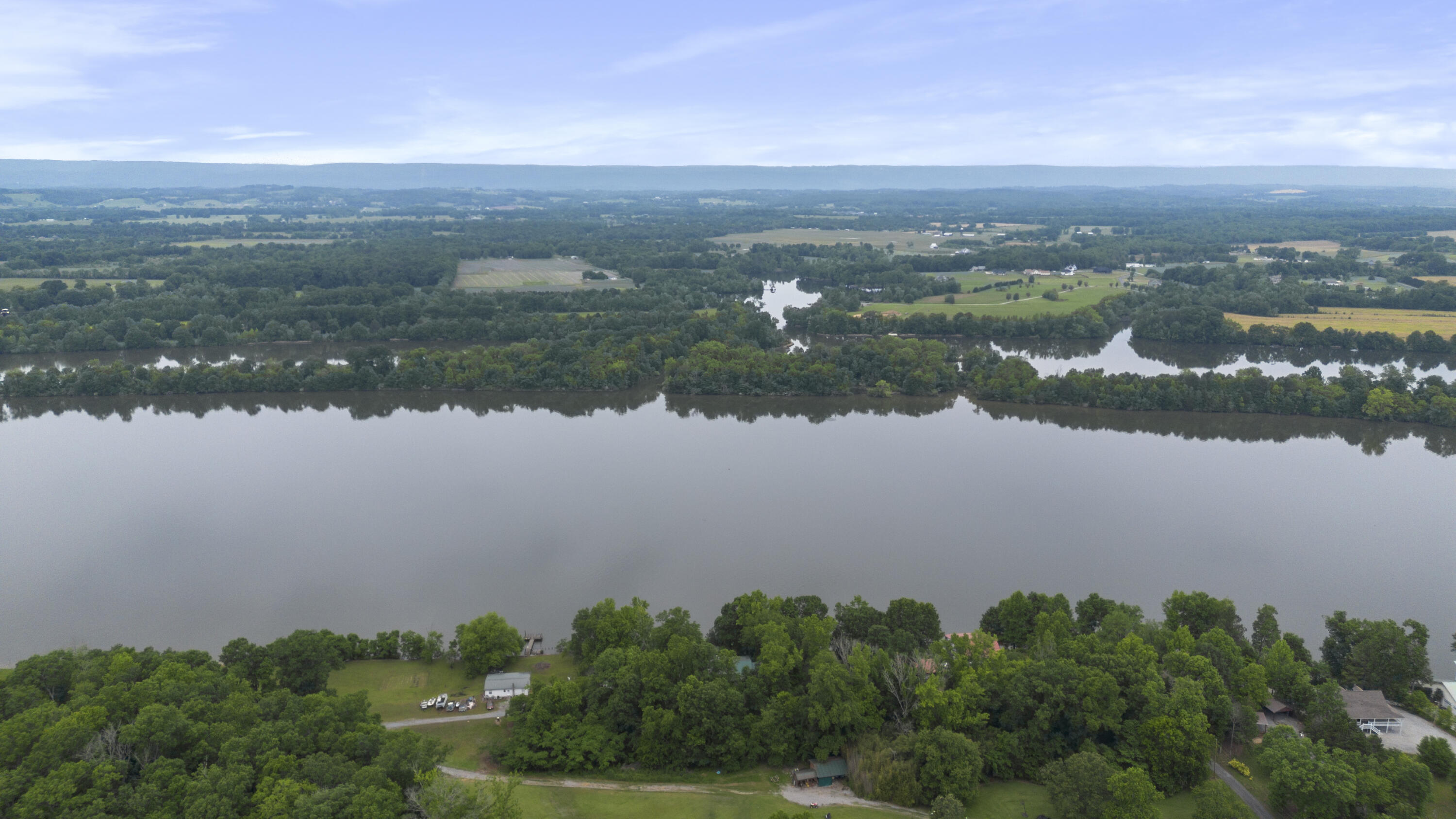 181 Hullander Lane, Decatur, Tennessee image 9