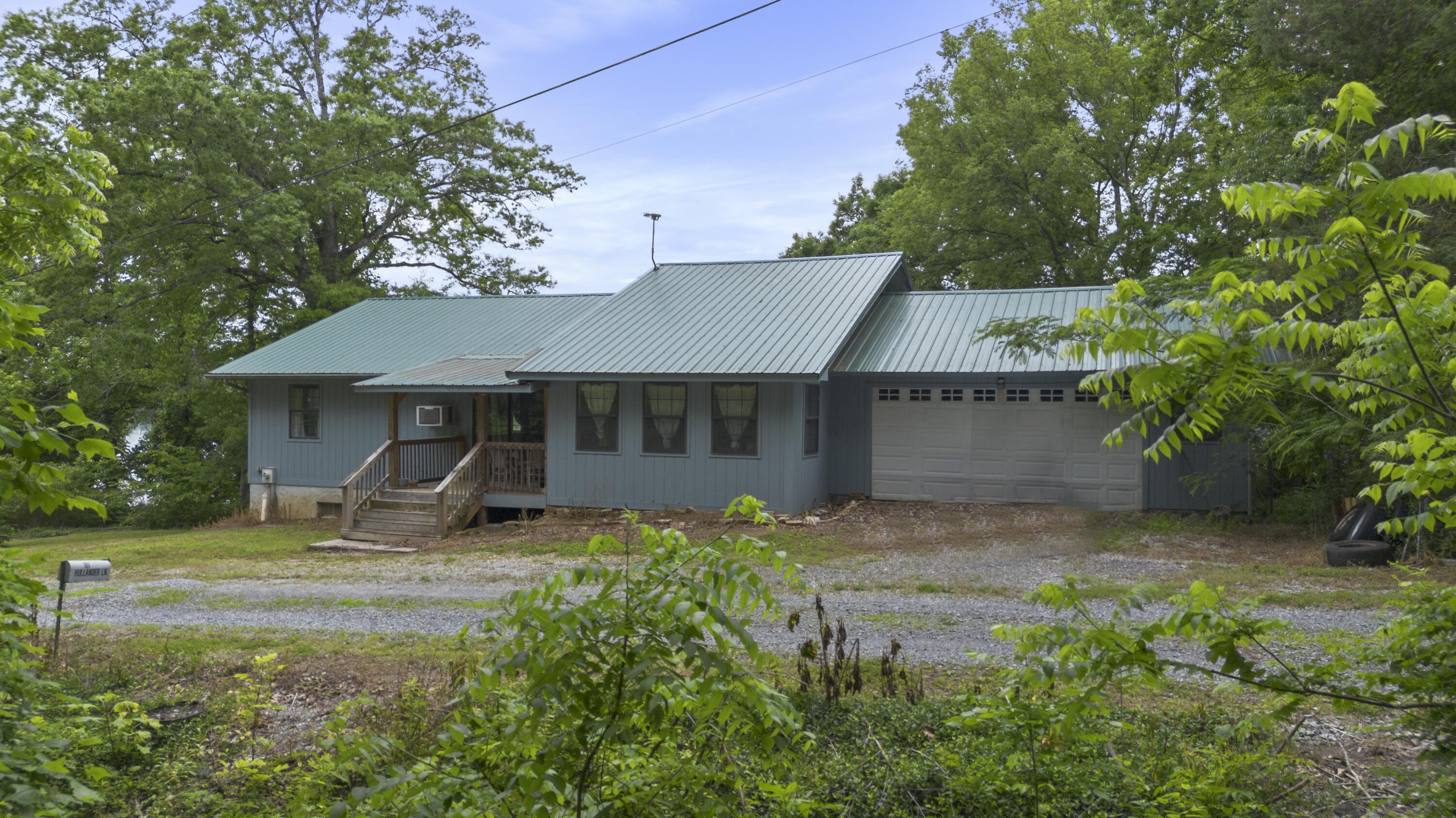 181 Hullander Lane, Decatur, Tennessee image 1