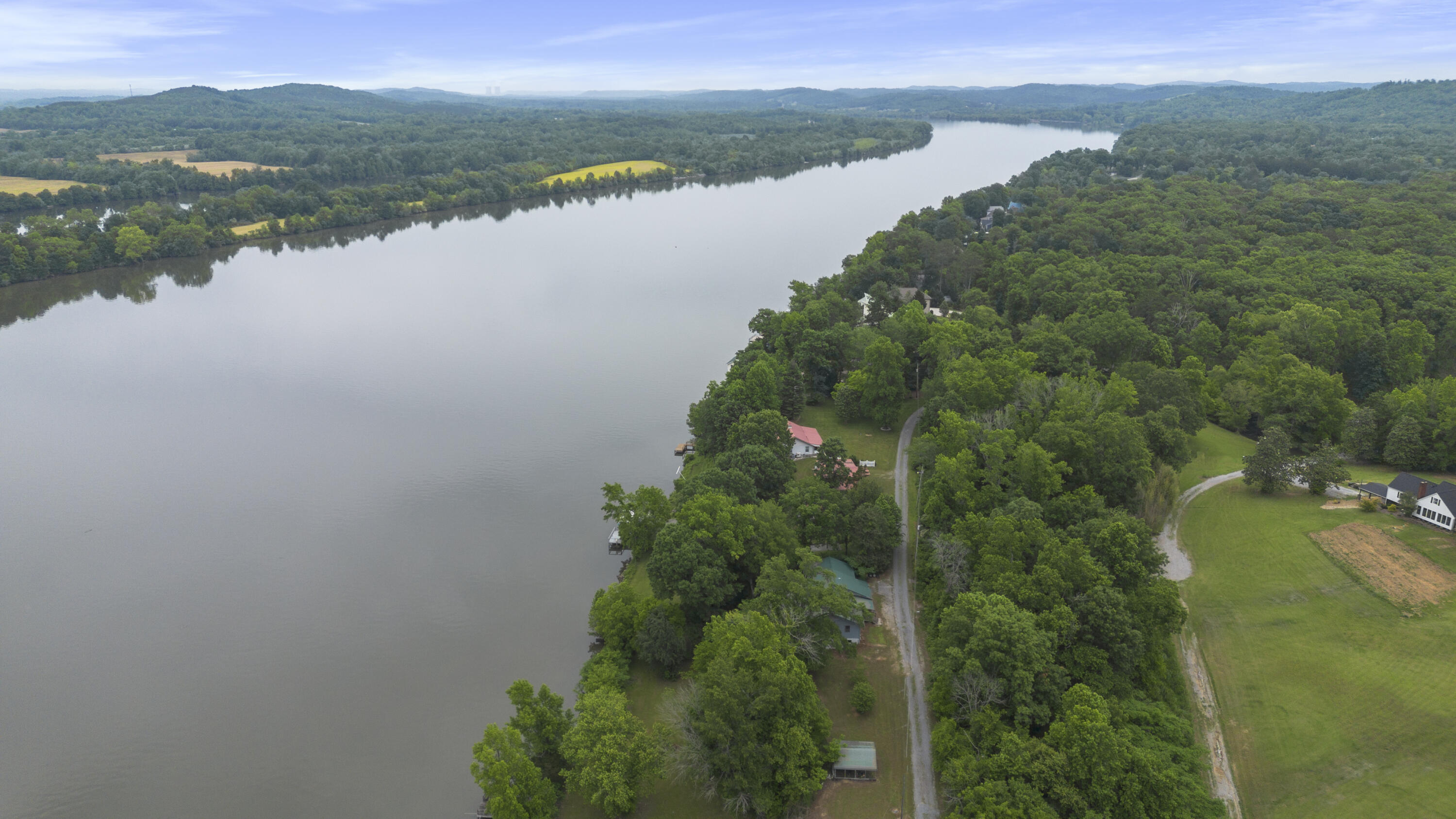 181 Hullander Lane, Decatur, Tennessee image 8