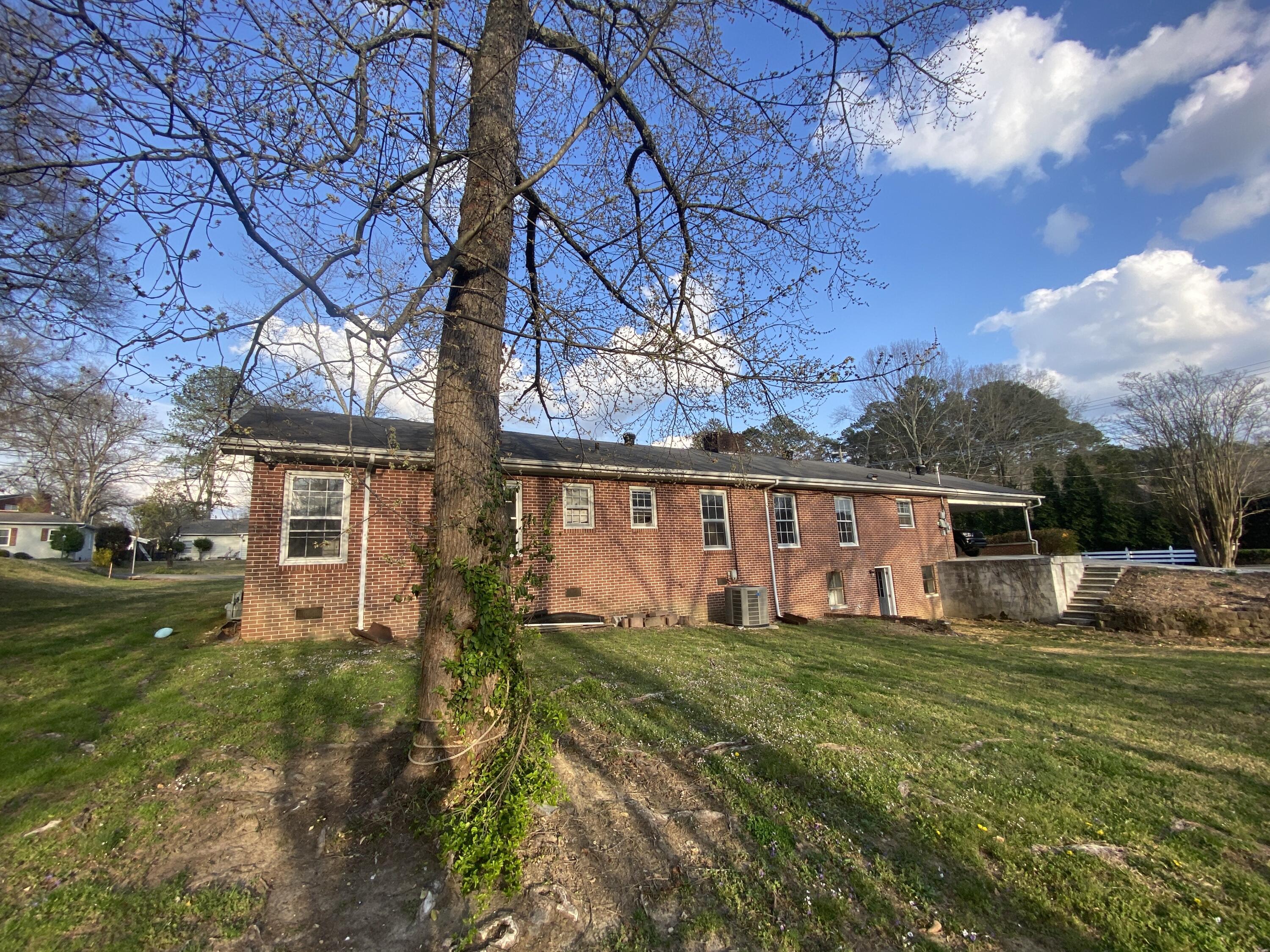 924 Stoneleigh Road, Dalton, Georgia image 5
