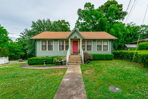 Photo of 103 Claire Street, Rossville, GA 30741 (MLS # 1535515)