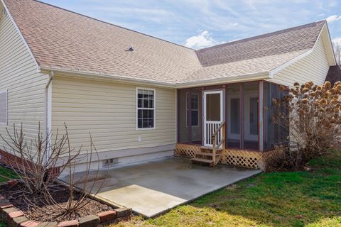 Tiny photo for 331 Harvest Court, Soddy Daisy, TN 37379 (MLS # 1528447)