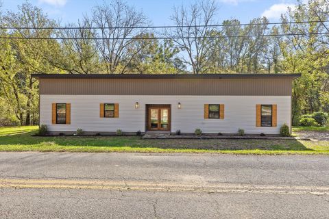 Photo of 5934 Old Dayton Pike, Chattanooga, TN 37415 (MLS # 1523428)