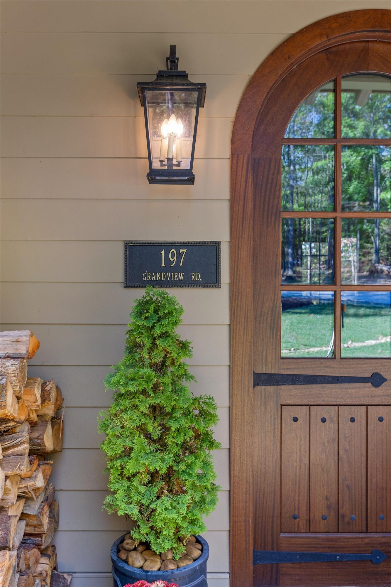 197 Grandview Road