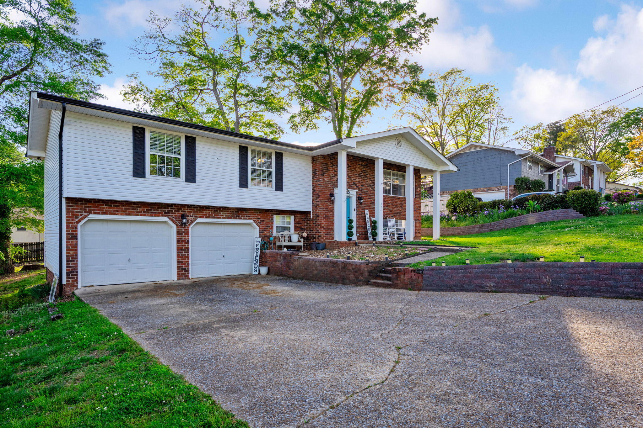 924 Spurling Drive