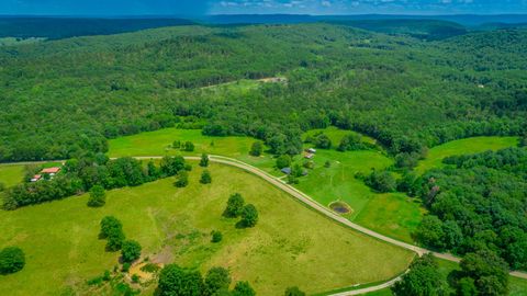 Photo of 7782 Brockdell Road, Pikeville, TN 37367 (MLS # 1516869)