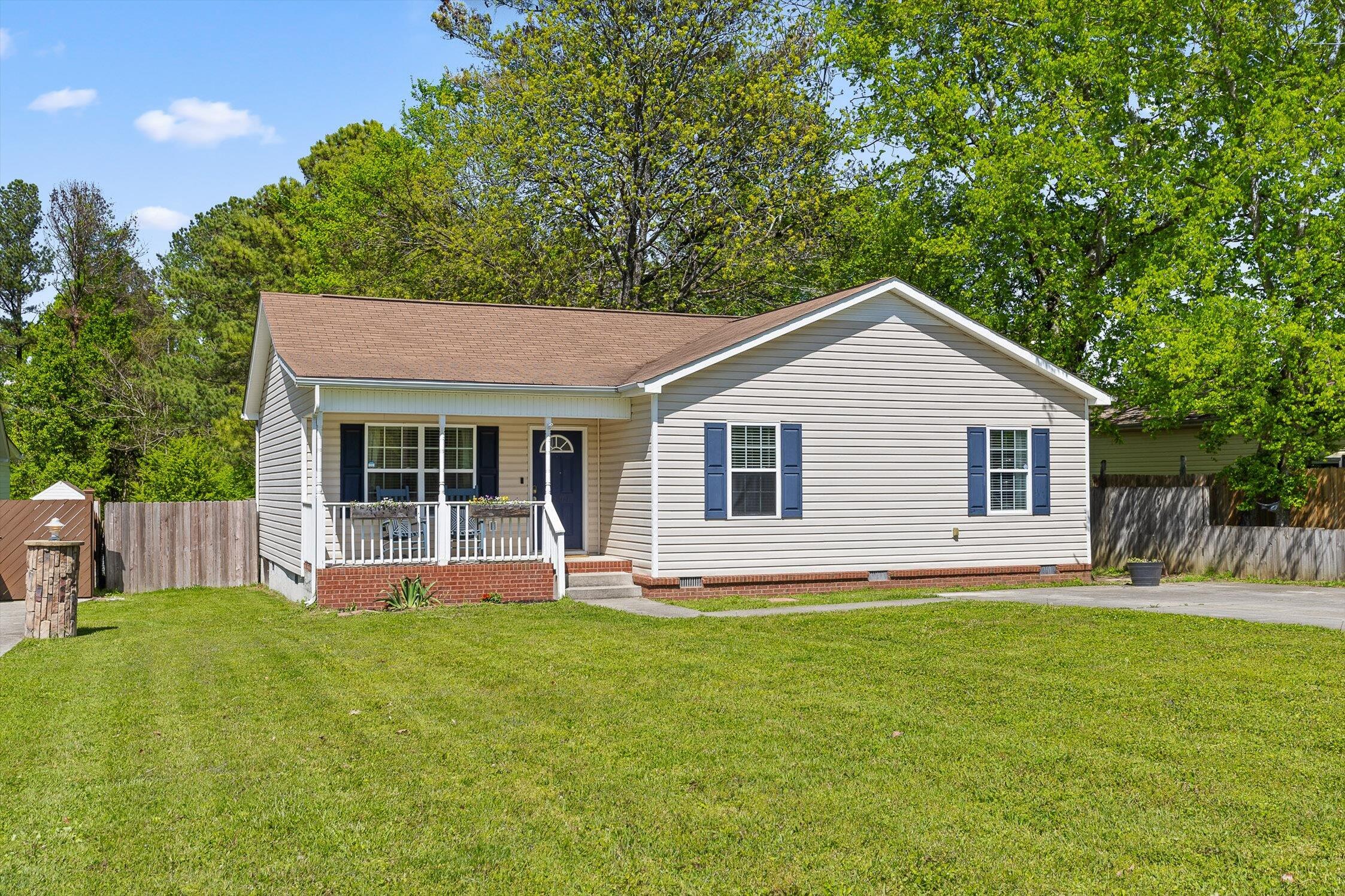 7491 Pinewood Drive, Chattanooga, Tennessee image 1