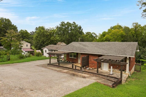 Photo of 4107 Cherryton Drive, Chattanooga, TN 37411 (MLS # 1541413)