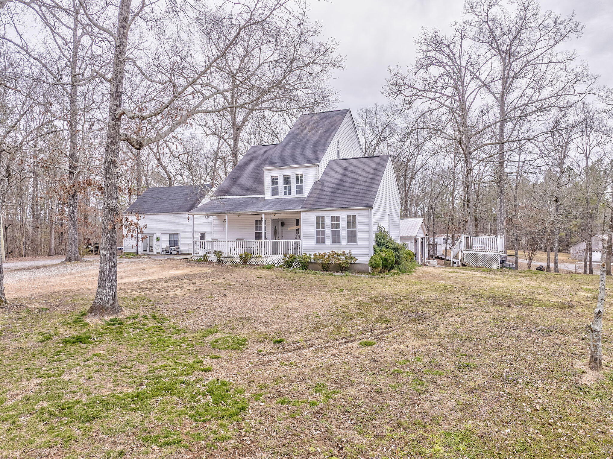 150 Cherokee Drive, Chatsworth, Georgia image 3