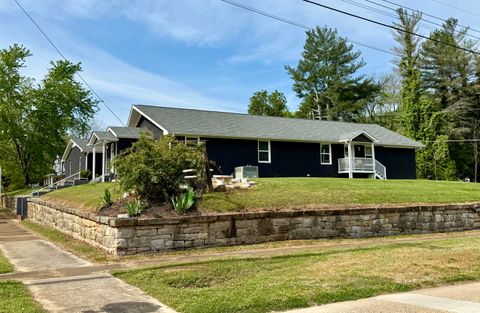 Multifamily For Sale - 602 Elm Avenue<br/> Marion County County, South Pittsburg, TN 37380