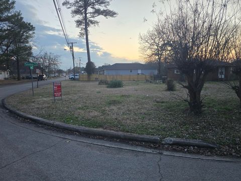 Tiny photo for 0 Tuskegee Avenue, Chattanooga, TN 37421 (MLS # 1529439)