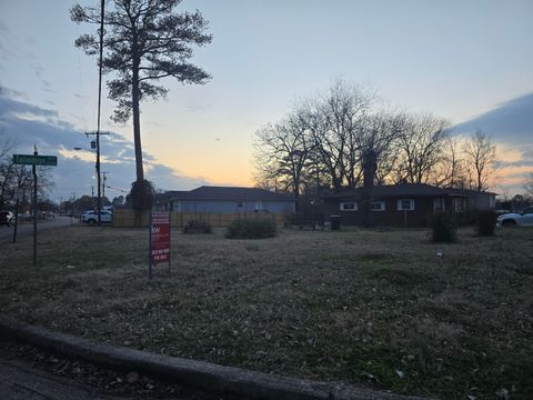 Tiny photo for 0 Tuskegee Avenue, Chattanooga, TN 37421 (MLS # 1529439)